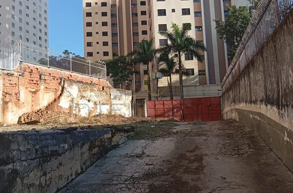 Terreno para locação e venda, no bairro do Cambuci