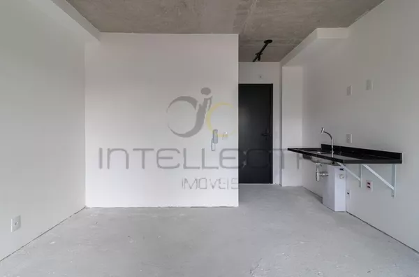 Studio Novo com Sacada – Entrega Imediata em Indianópolis!
