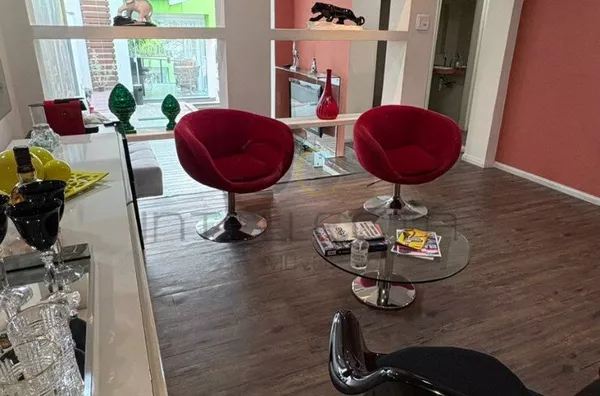 CASA COMERCIAL MODERNA | +200m² | 7 SALAS | ESPAÇO DE LAZER COM DECK, SEMI-MOBILIADO!