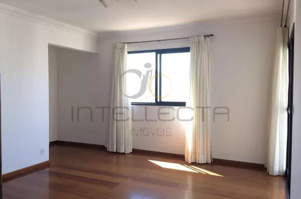 Apartamento andar alto, com armários e 3 vagas – pronto pra morar!