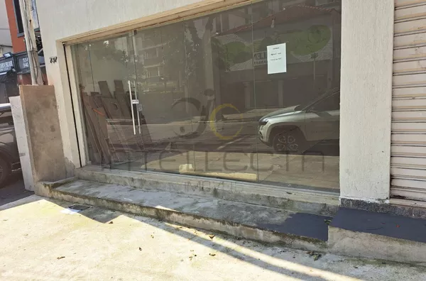 Sala Comercial à Locação – Pronta para o seu negócio!