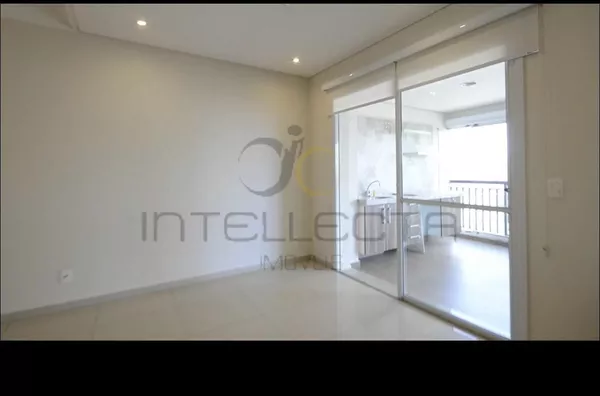 Amplo Apartamento 3 Dorms | 108m² | 2 Vagas | Varanda | Lazer Completo! 