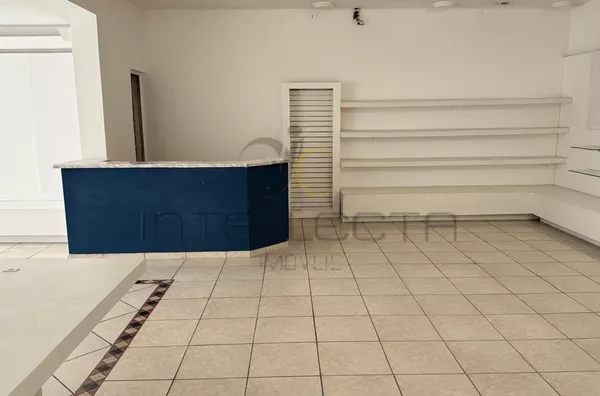 Casa Comercial para Locação na Aclimação – Espaço e Funcionalidade em 264 m²
