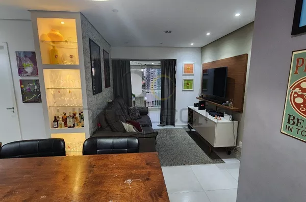 Lindo Apartamento para venda, 3 quartos, varanda gourmet ou churrasqueira, próximo parque aclimação!