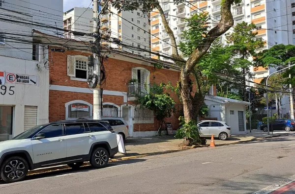 Sala Comercial à Locação – Pronta para o seu negócio!