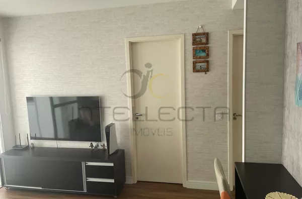 Aconchegante apartamento à venda na Aclimação – Porteira Fechada