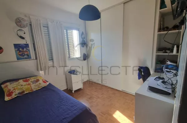 Apartamento semi mobiliado com 2 dormitórios e sacada – Pronto para morar!