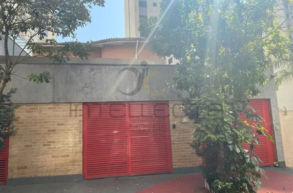 Linda Casa Versátil - Comercial ou Residencial no Jardim Vila Mariana