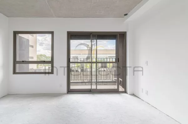 Studio Novo com Sacada – Entrega Imediata em Indianópolis!