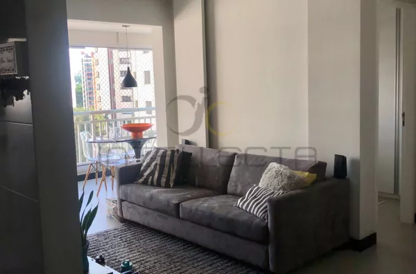 Apto. Andar alto próximo ao Metrô Vila Mariana