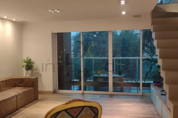 Lindo apto, de frente, torre única, próximo ao Parque do Ibirapuera.