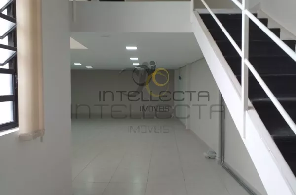 SALÃO COMERCIAL COM 3 PAVIMENTOS, 4 BANHEIROS, para venda - Liberdade - São Paulo