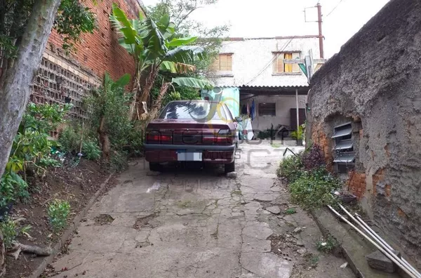 Terreno para venda com 2 casas e 6 vagas de garagem - Jardim Previdência, São Paulo