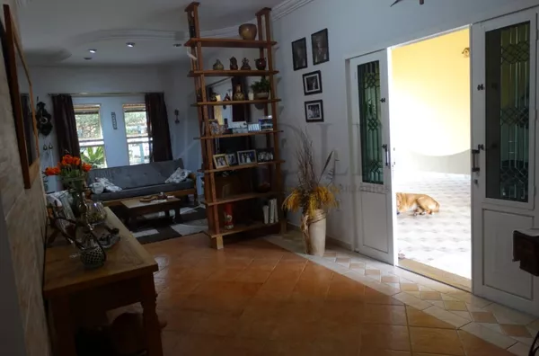 Casa em condomínio para venda, condomínio fechado de alto nível Holambra