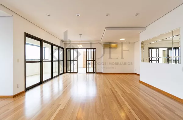 Apartamento triplex para venda e aluguel, 3 quarto(s),  Mirandópolis, São Paulo