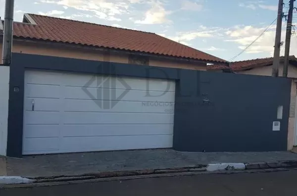 Casa para aluguel, 5 quarto(s),  Jardim García, Campinas