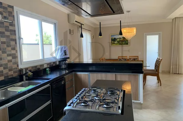 Casa em condomínio para aluguel, 4 quarto(s),  Chácaras Silvania, Valinhos