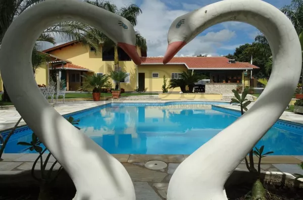 Casa em condomínio para venda, condomínio fechado de alto nível Holambra