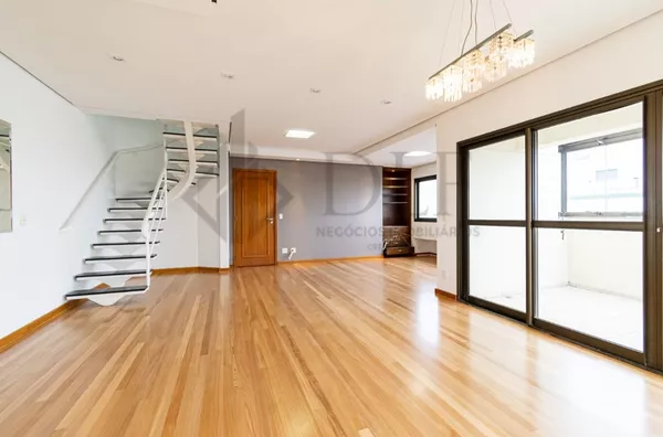 Apartamento triplex para venda e aluguel, 3 quarto(s),  Mirandópolis, São Paulo