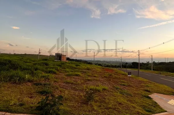 Terreno para venda, com 357m2,  no Residencial La dolce vita Jaguariúna