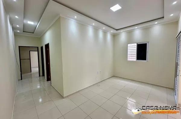 ? Casa Solta no Centro – Ampla, Bem Localizada e Pronta para Morar! ?