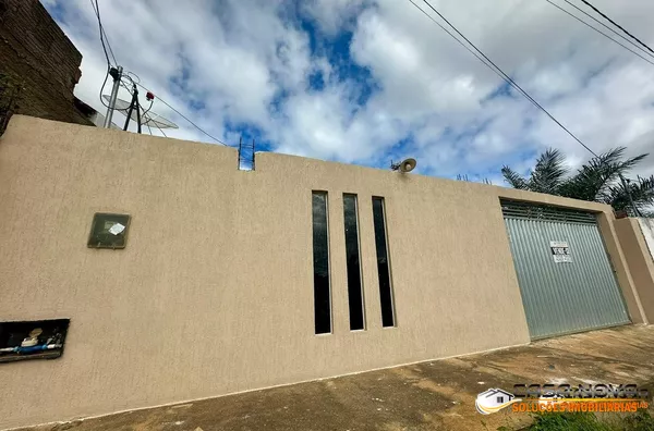 Casa à Venda no Bairro Poeta Pinto do Monteiro – 2 Quartos, Suíte e Garagem por R$ 130.000