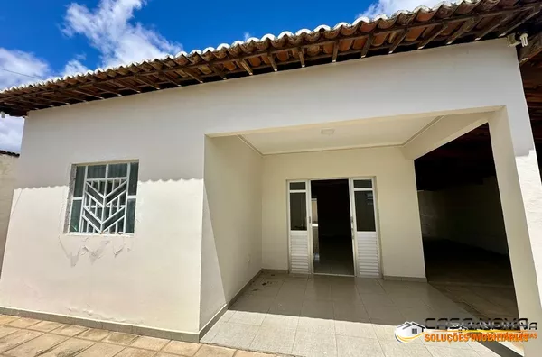 CASA À VENDA NA RUA HONÓRIO LOPES EM MONTEIRO PB