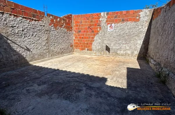 MURO COM 8 METROS 