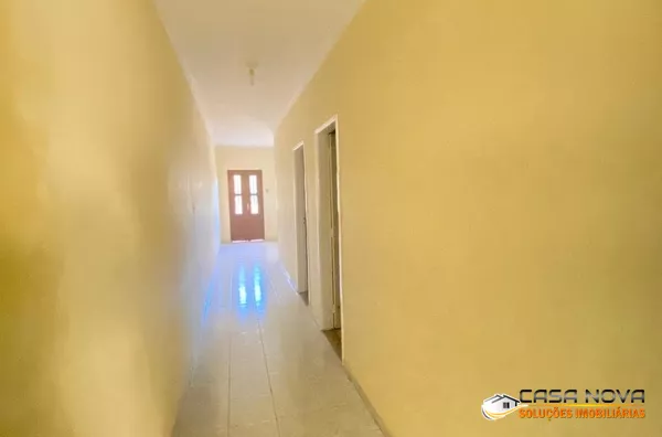 Oportunidade Única no Centro de Monteiro – Imóvel Amplo para Comércio ou Investimento