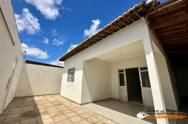 CASA À VENDA NA RUA HONÓRIO LOPES EM MONTEIRO PB