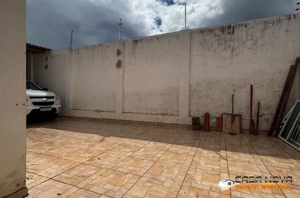 MURO GRANDE 