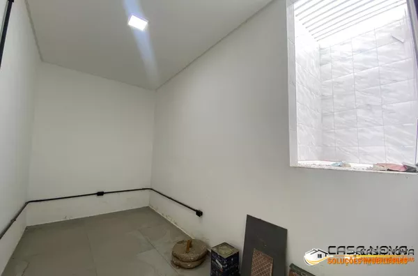 Alugue Já! Imóvel Comercial Amplo de 127 m² no Centro de Monteiro – Localização Estratégica para o Seu Negócio