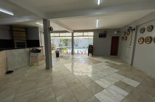 Chácara - Santa Clara