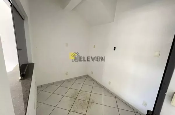 Salão Comercial - Santa Gertrudes