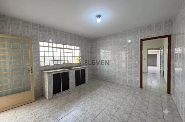 Casa para aluguel, 3 quarto(s),  Vila Indaiá, Rio Claro