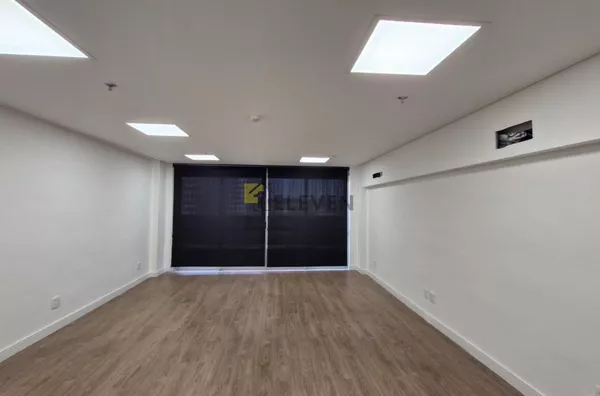 Sala Comercial - Office Tower