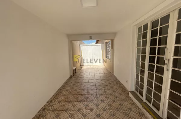 Casa para aluguel, 5 quarto(s),  - Selecione - Bairro, Rio Claro