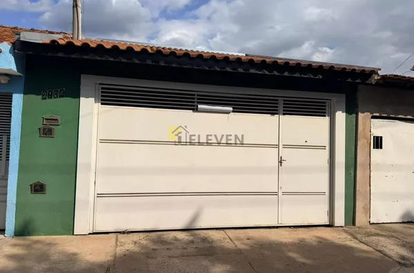 Casa para locação e venda - Vila Cristina