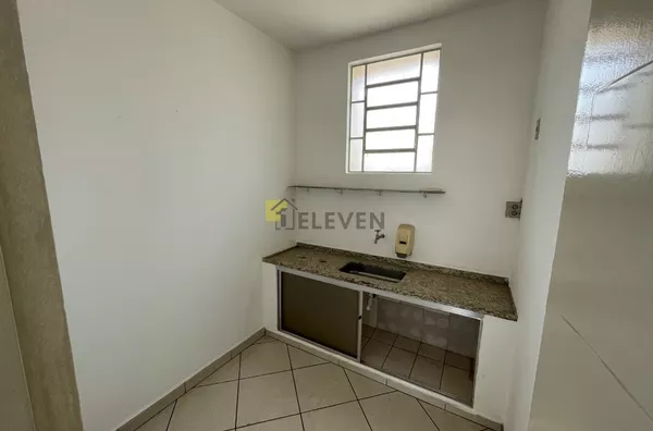 Salão Comercial - Santa Cruz