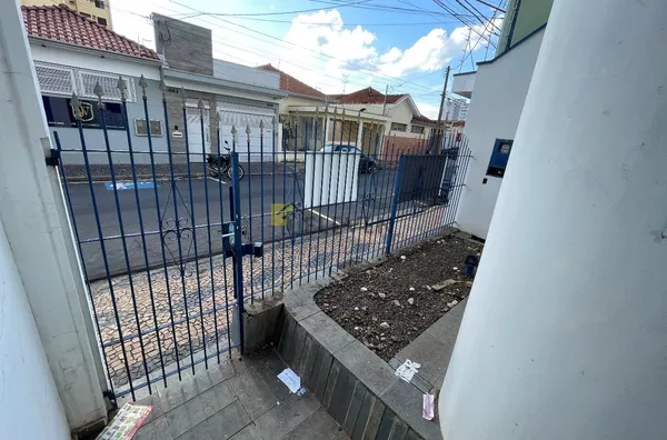 Casa Comercial - Centro