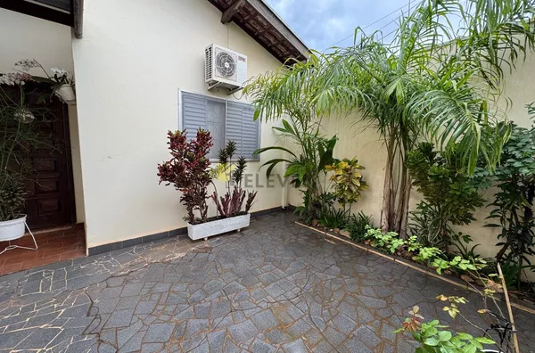 Casa para venda, 3 quarto(s),  Estádio, Rio Claro