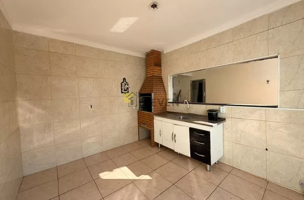 Casa para locação e venda - Vila Cristina