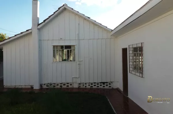 Casa  para Venda em  Uvaranas, Ponta Grossa R$250.000,00