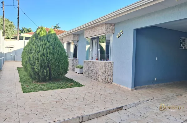 Excelente Casa à Venda no Jardim Carvalho