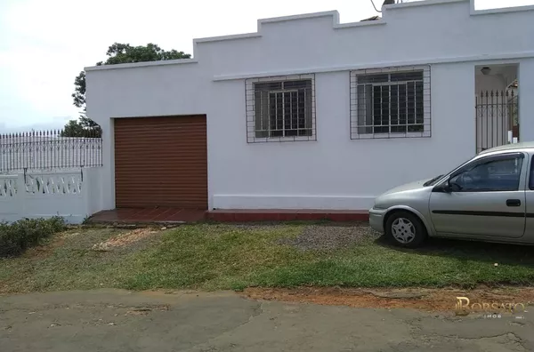 Casa  para Venda em  Uvaranas, Ponta Grossa R$250.000,00