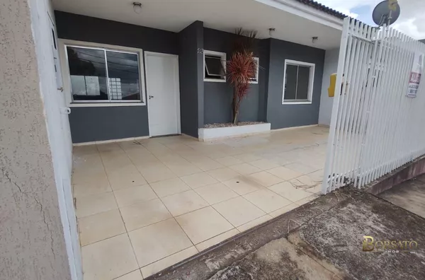 Casa à Venda no Jardim Gianna – Uvaranas