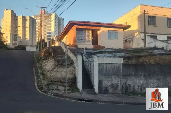 Casa para venda, 4 quarto(s),  Centro, Ponta Grossa