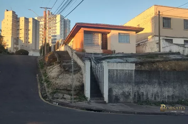 Casa para venda, 4 quarto(s),  Centro, Ponta Grossa