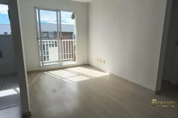 Apartamento com 02 dormitórios em Uvaranas