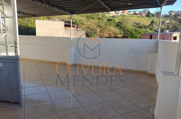  Cobertura ampla - garagem fechada - Cidade do Sol